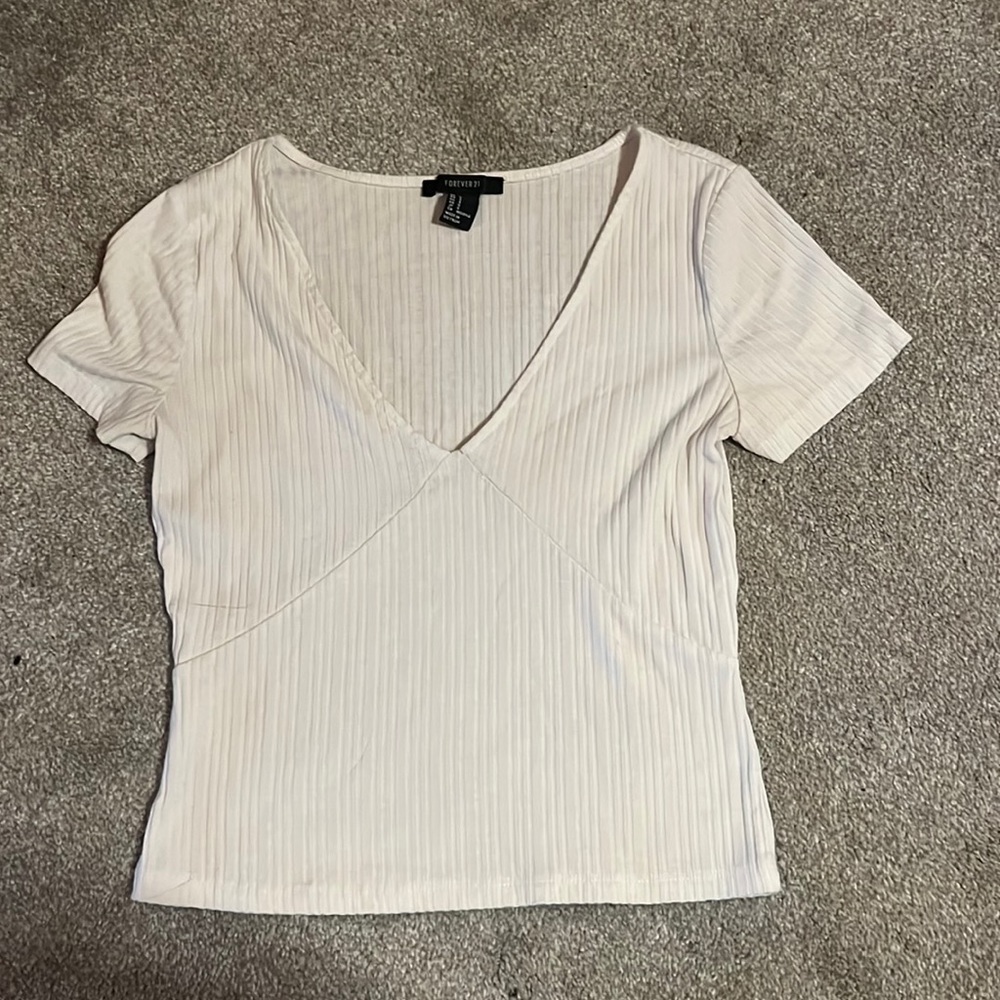 Forever 21 ribbed v-neck white top sz small